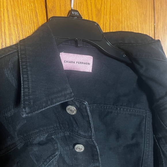 Chiara Ferragni Dark Jean Jacket - Picture 4 of 10
